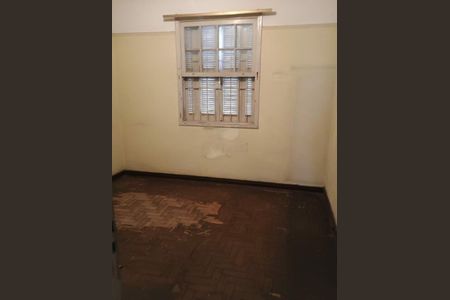 Casa à venda com 80m², 2 quartos e 1 vaga