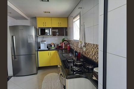 Apartamento à venda com 3 quartos, 74m² em Vila Celeste, São Paulo