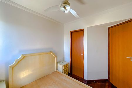 Apartamento à venda com 125m², 3 quartos e 2 vagasQuarto 2 - Suíte