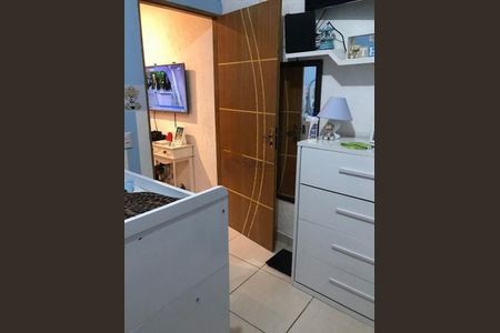 Casa à venda com 94m², 2 quartos e 2 vagas