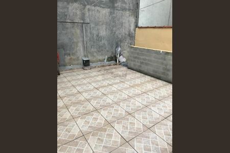 Casa à venda com 94m², 2 quartos e 2 vagas