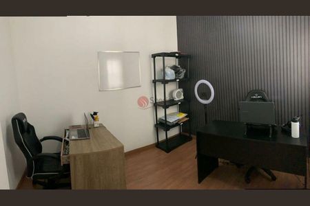 Casa à venda com 84m², 2 quartos e 1 vaga