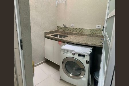 Casa à venda com 84m², 2 quartos e 1 vaga