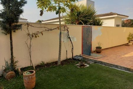 Casa à venda com 395m², 3 quartos e 2 vagas