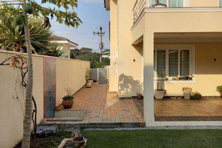 Casa à venda com 395m², 3 quartos e 2 vagas