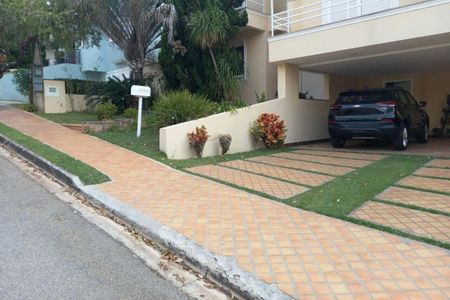 Casa à venda com 395m², 3 quartos e 2 vagas