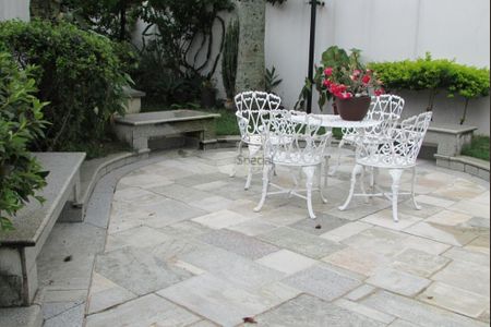 Apartamento à venda com 204m², 3 quartos e 3 vagas