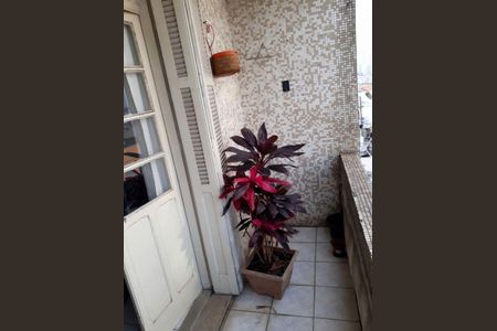 Apartamento à venda com 79m², 2 quartos e sem vaga