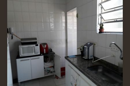 Apartamento à venda com 79m², 2 quartos e sem vaga