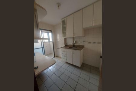 Apartamento à venda com 64m², 2 quartos e 1 vaga