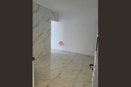 Casa à venda com 79m², 2 quartos e 2 vagas