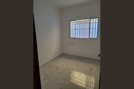 Casa à venda com 79m², 2 quartos e 2 vagas