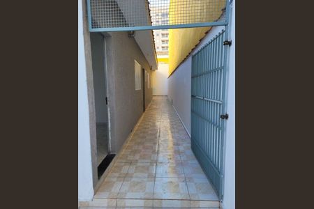 Casa à venda com 79m², 2 quartos e 2 vagas