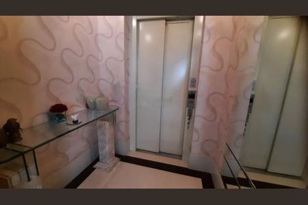 Apartamento à venda com 315m², 4 quartos e 5 vagas