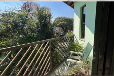 Casa à venda com 350m², 4 quartos e 4 vagas