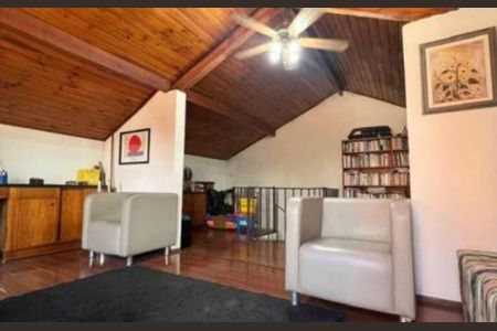 Casa à venda com 350m², 4 quartos e 4 vagas