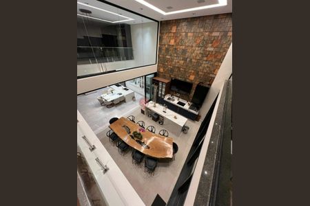 Casa à venda com 680m², 3 quartos e 12 vagas