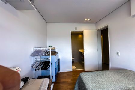 Apartamento à venda com 159m², 3 quartos e 3 vagasSuíte 2