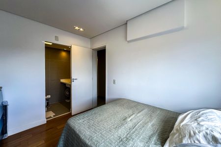 Apartamento à venda com 159m², 3 quartos e 3 vagasSuíte 2