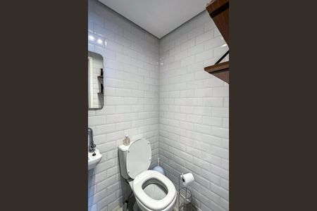 Apartamento à venda com 159m², 3 quartos e 3 vagasBanheiro de serviço