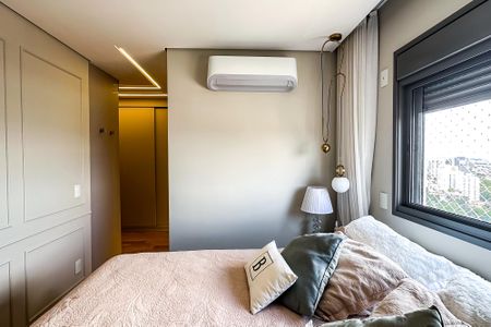 Apartamento à venda com 159m², 3 quartos e 3 vagasSuíte 1