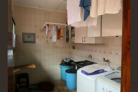 Casa à venda com 211m², 3 quartos e 4 vagas