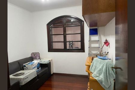 Casa à venda com 211m², 3 quartos e 4 vagas