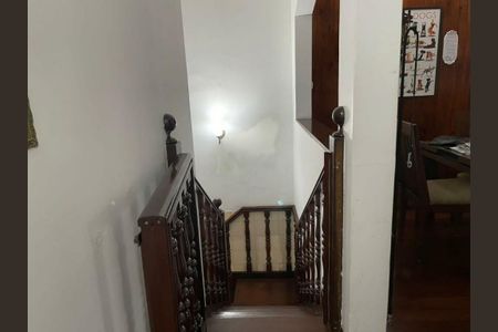 Casa à venda com 211m², 3 quartos e 4 vagas