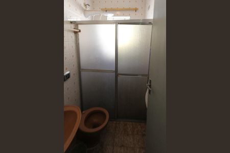 Casa à venda com 161m², 3 quartos e 2 vagasBanheiro da Suite