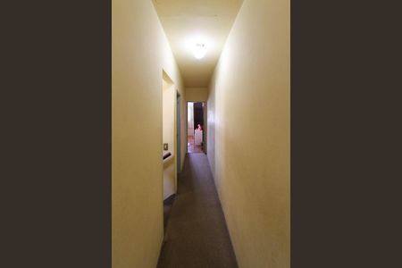 Casa à venda com 161m², 3 quartos e 2 vagasCorredor