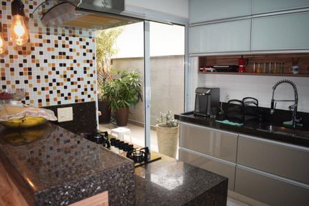 Casa à venda com 130m², 3 quartos e 3 vagas