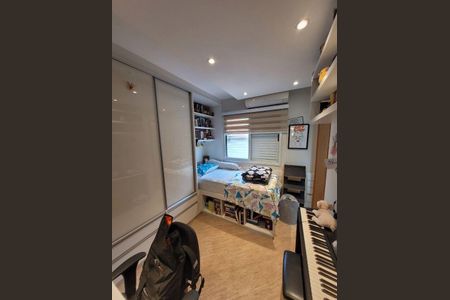 Casa à venda com 130m², 3 quartos e 3 vagas