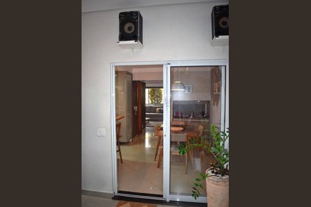 Casa à venda com 130m², 3 quartos e 3 vagas