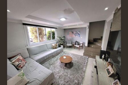 Casa à venda com 130m², 3 quartos e 3 vagas