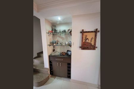 Casa à venda com 130m², 3 quartos e 3 vagas