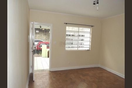 Casa à venda com 80m², 2 quartos e 1 vaga