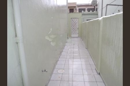 Casa à venda com 80m², 2 quartos e 1 vaga