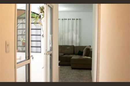 Casa à venda com 90m², 2 quartos e 3 vagas