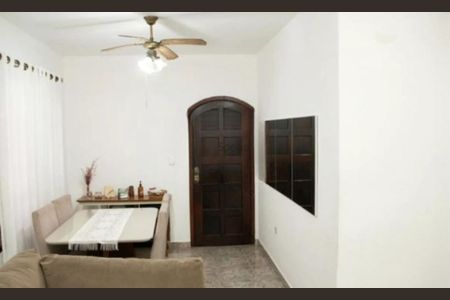 Casa à venda com 90m², 2 quartos e 3 vagas