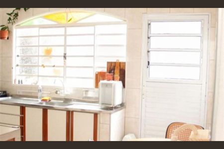 Casa à venda com 90m², 2 quartos e 3 vagas