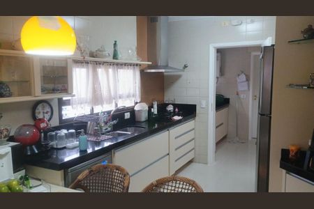 Apartamento à venda com 127m², 3 quartos e 2 vagas