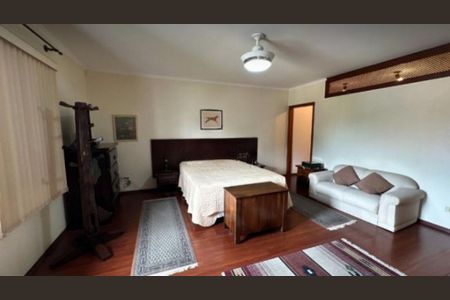 Casa à venda com 340m², 3 quartos e 6 vagas