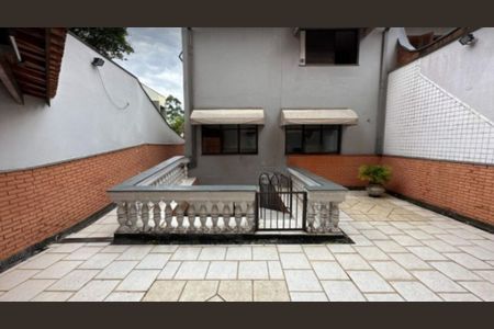 Casa à venda com 340m², 3 quartos e 6 vagas