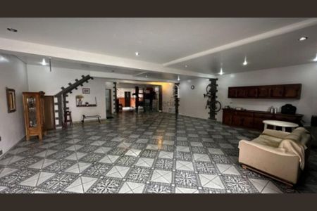 Casa à venda com 340m², 3 quartos e 6 vagas