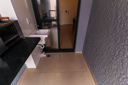 Apartamento à venda com 44m², 2 quartos e 1 vaga Apartamento à venda com 44m², 2 quartos e 1 vagaÁrea de Serviço
