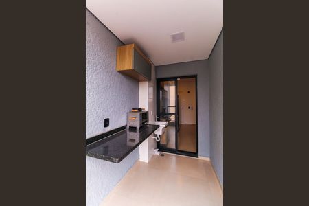 Apartamento à venda com 44m², 2 quartos e 1 vaga Apartamento à venda com 44m², 2 quartos e 1 vagaÁrea de Serviço