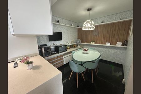 Apartamento à venda com 178m², 3 quartos e 4 vagas