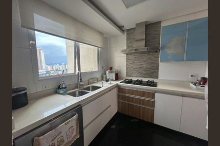 Apartamento à venda com 178m², 3 quartos e 4 vagas