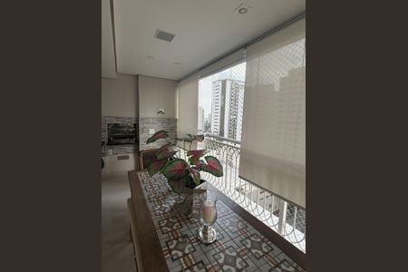 Apartamento à venda com 178m², 3 quartos e 4 vagas