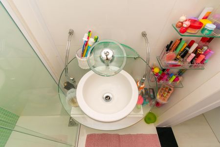 Apartamento à venda com 117m², 3 quartos e 2 vagas Apartamento à venda com 117m², 3 quartos e 2 vagasBanheiro da Suíte 1